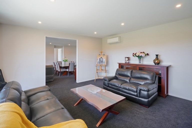 Photo of property in 53 Grayshott Avenue, Casebrook, Christchurch, 8051