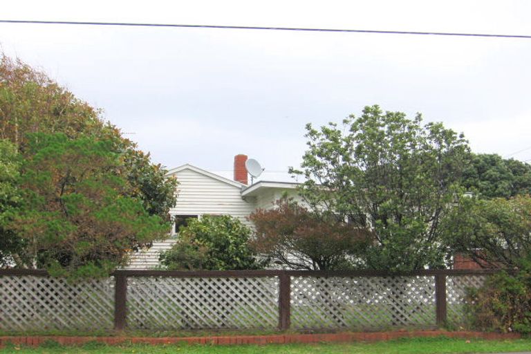 Photo of property in 13 Tirangi Road, Moera, Lower Hutt, 5010