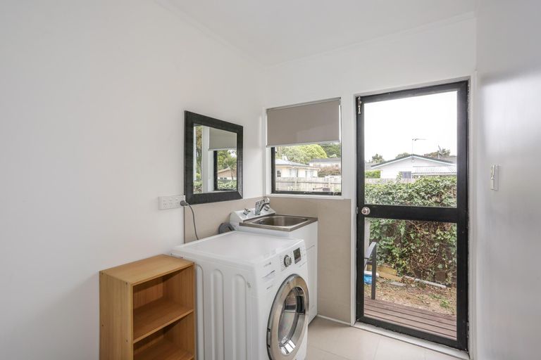 Photo of property in 41b Beach Road, Pahurehure, Papakura, 2113