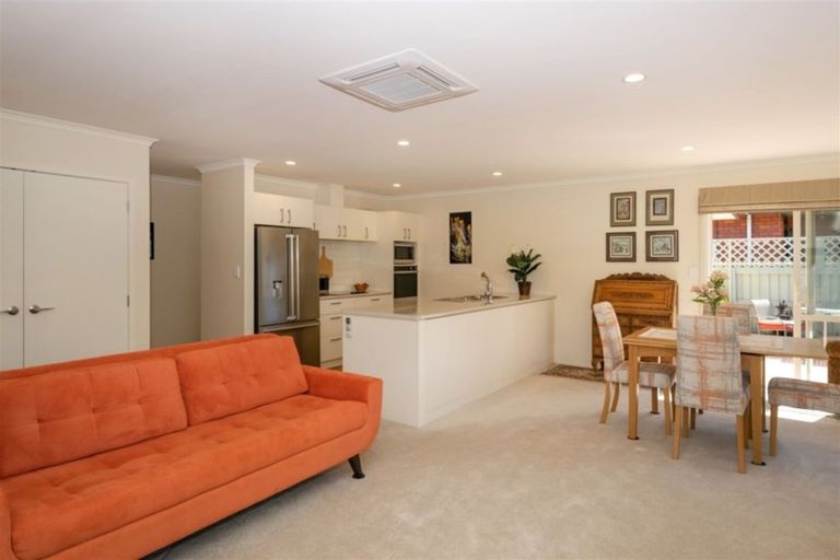 Photo of property in 145a Charles Street, Blenheim, 7201