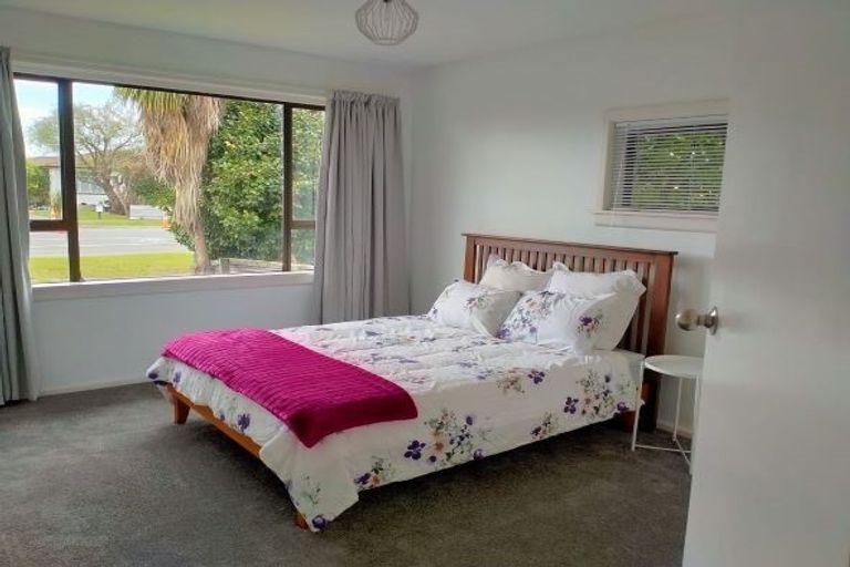 Photo of property in 95 Marshland Road, Shirley, Christchurch, 8061
