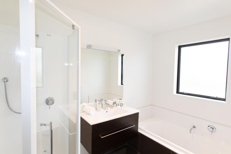 Photo of property in 24 Mistake Drive, Lake Tekapo, 7999