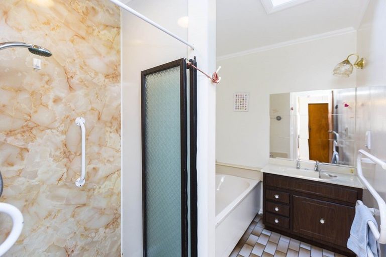 Photo of property in 26b Wilford Street, Wallaceville, Upper Hutt, 5018