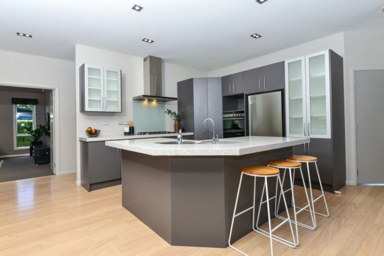 Photo of property in 8 Cabernet Close, Rototuna, Hamilton, 3210