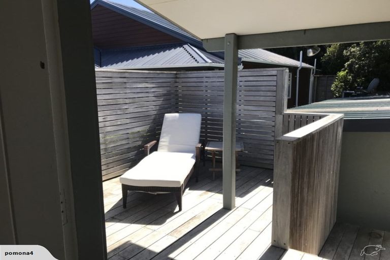 Photo of property in 60 Waitea Road, Muriwai, Waimauku, 0881