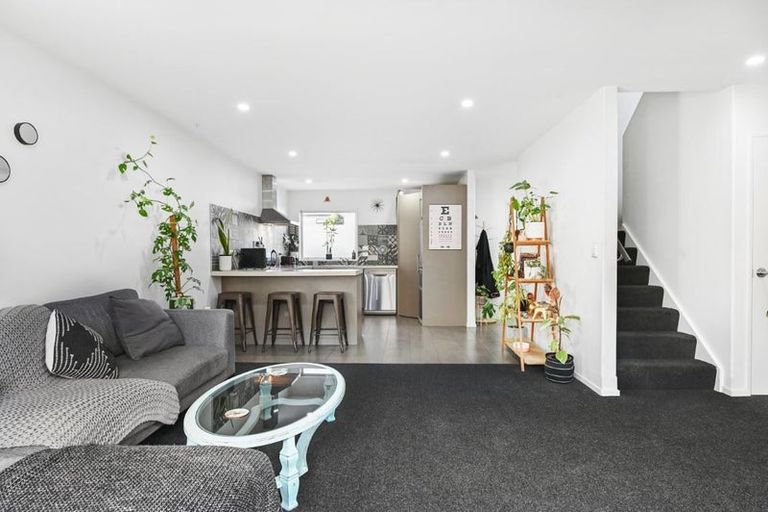 Photo of property in 4/59 Olliviers Road, Phillipstown, Christchurch, 8011