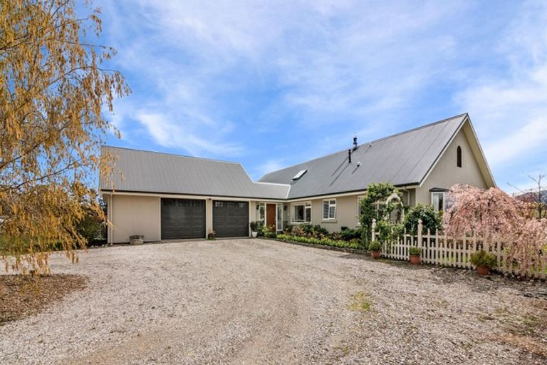 Photo of property in 448 Letts Gully Road, Letts Gully, Alexandra, 9393