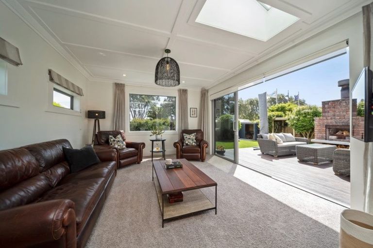 Photo of property in 1 Bell Street, Welbourn, New Plymouth, 4310