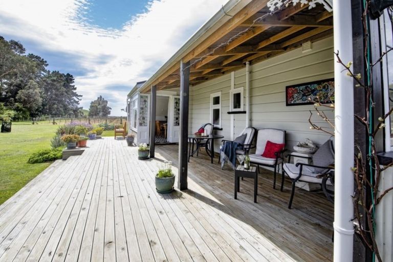 Photo of property in 265 Cable Station Road, Blind River, Seddon, 7285