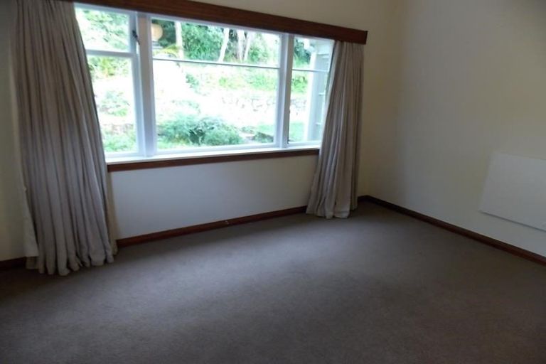 Photo of property in 70 Chamberlain Road, Karori, Wellington, 6012