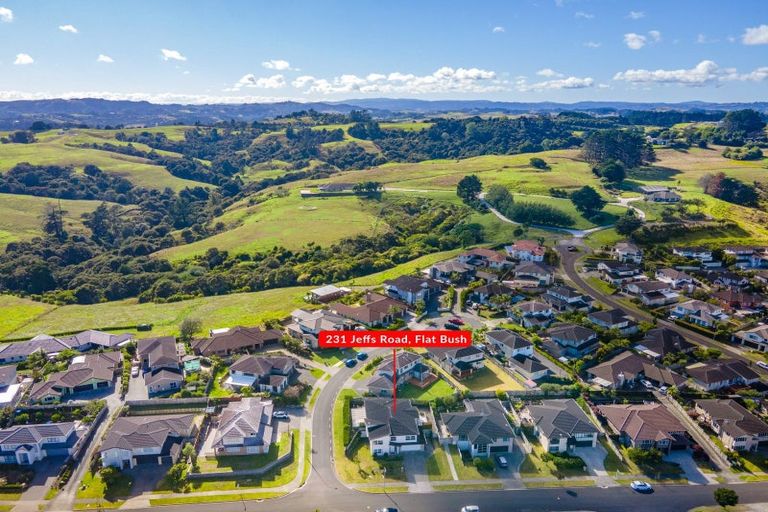 Photo of property in 231 Jeffs Road, Flat Bush, Auckland, 2016