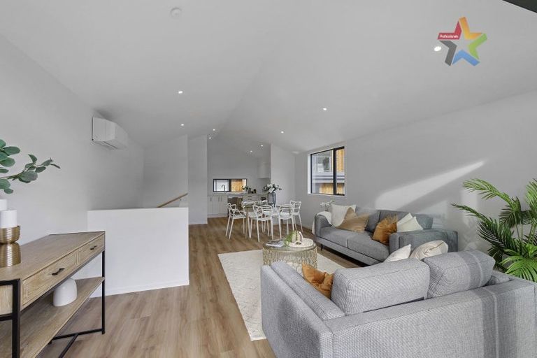 Photo of property in 15/33 Raukawa Street, Stokes Valley, Lower Hutt, 5019