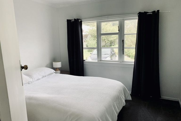 Photo of property in 110 Main Road, Harihari, 7884