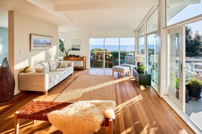 Photo of property in 18 Arawa Street, Raumati Beach, Paraparaumu, 5032