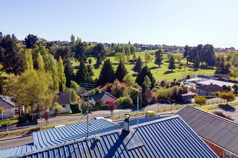 Photo of property in 130 Douglas Street, Highfield, Timaru, 7910