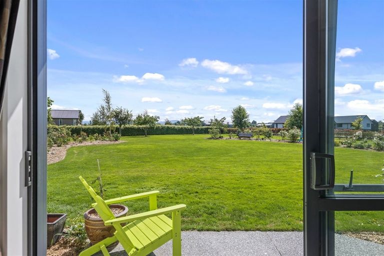 Photo of property in 6 Hallfield Drive, Ohoka, Kaiapoi, 7692