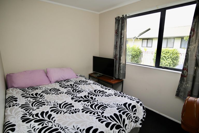 Photo of property in 27a Breckons Avenue, Nawton, Hamilton, 3200