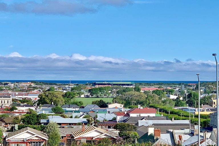 Photo of property in 13 Saint Heliers Court, Clyde Hill, Dunedin, 9011