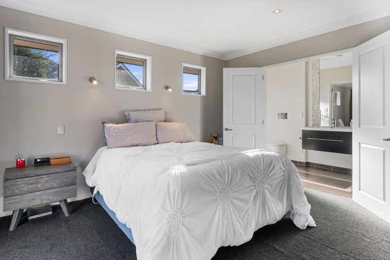 Photo of property in 24 Globe Bay Drive, Templeton, Christchurch, 8042