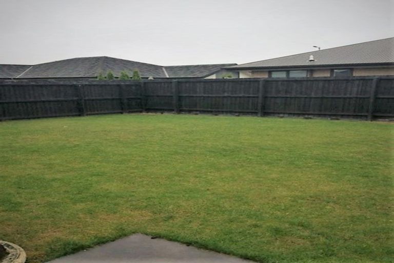 Photo of property in 40 Karere Avenue, Marshland, Christchurch, 8083