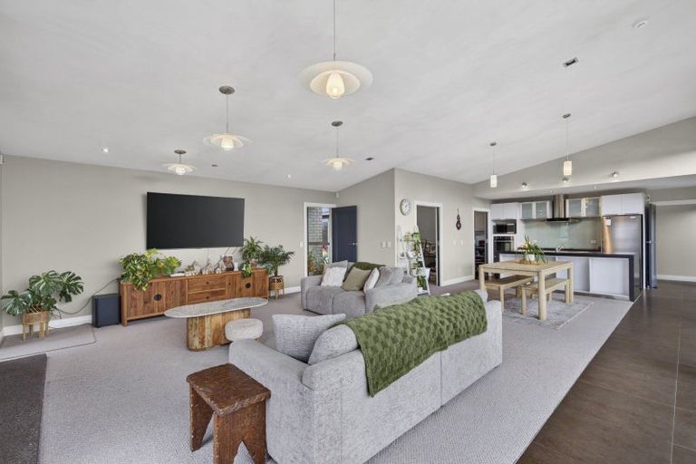Photo of property in 12d Takiroa Street, Urenui, 4375