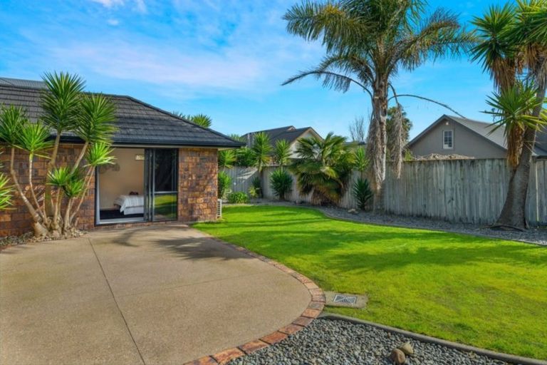 Photo of property in 14 Cherie Close, Rototuna, Hamilton, 3210