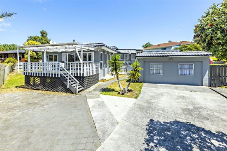 Photo of property in 7 Phoenix Place, Papatoetoe, Auckland, 2025