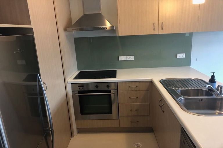 Photo of property in City Lodge, 605/115 Vivian Street, Te Aro, Wellington, 6011