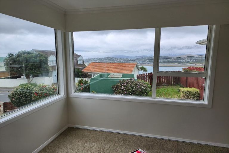 Photo of property in 2 View Road, Houghton Bay, Wellington, 6023