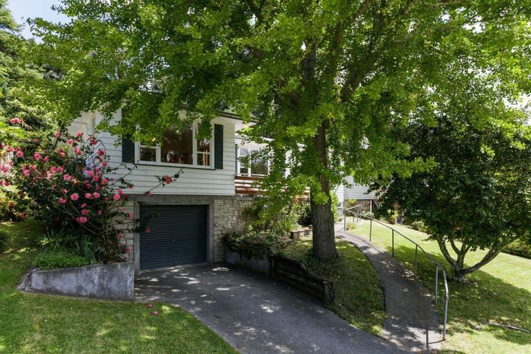 Photo of property in 13 Seddon Crescent, Whataupoko, Gisborne, 4010