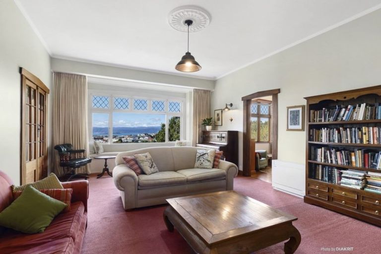 Photo of property in 107 Upland Road, Kelburn, Wellington, 6012