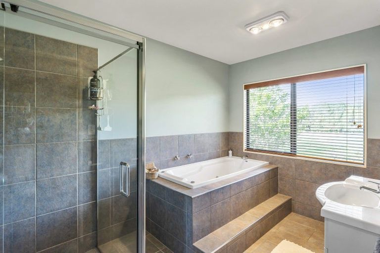 Photo of property in 84 Derham Road, Te Horo, Otaki, 5581