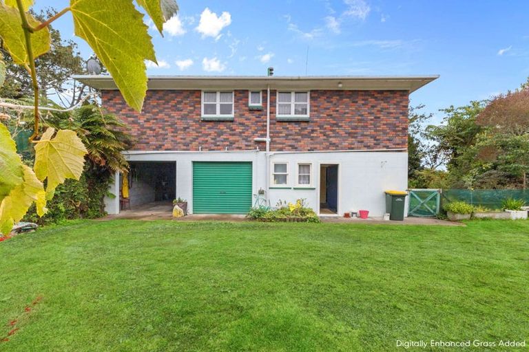 Photo of property in 1216 Main North Road, Urenui, 4375