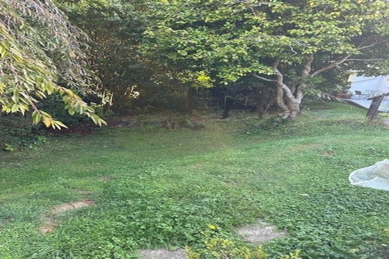 Photo of property in 1a Tui Crescent, Waikanae, 5036