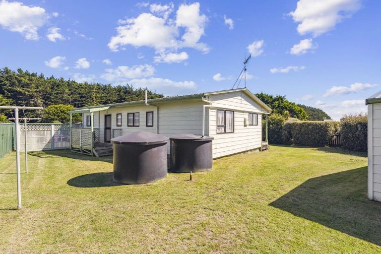 Photo of property in 12 Hydrabad Drive, Waitarere Beach, Levin, 5510