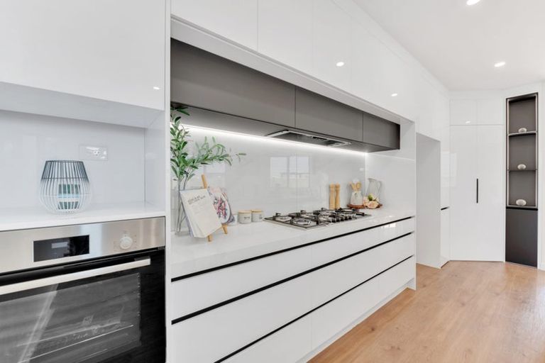 Photo of property in 43 Koromeke Street, Flat Bush, Auckland, 2019