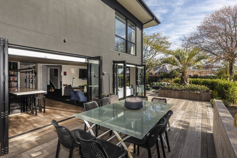 Photo of property in 2 Country Place, Burwood, Christchurch, 8083