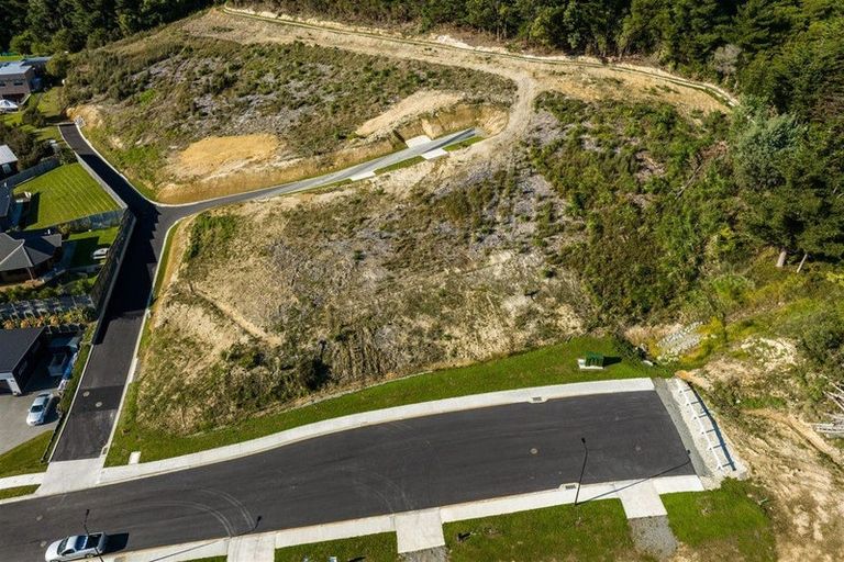 Photo of property in 4 Raukura Rise, Picton, 7220