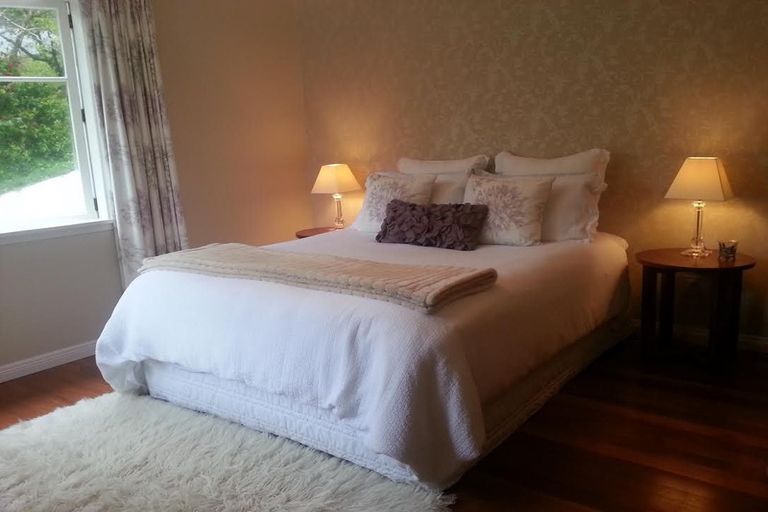 Photo of property in 39 Randwick Road, Northland, Wellington, 6012