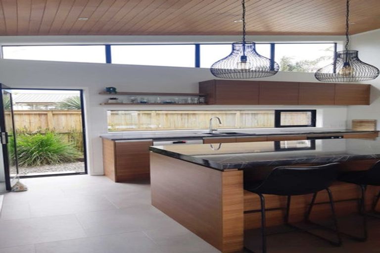 Photo of property in 20 Captain Wood Avenue, Whitianga, 3510