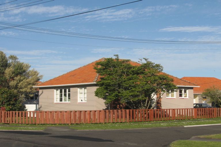 Photo of property in 56 Peat Street, Whanganui, 4500