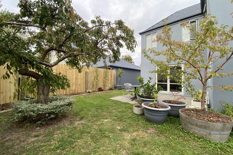 Photo of property in 2/21 Alexandra Street, Richmond, Christchurch, 8013