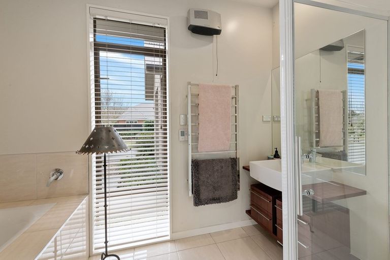 Photo of property in 11 Rossington Drive, West Melton, 7618