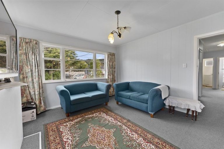 Photo of property in 69 Hyde Street, Wainuiomata, Lower Hutt, 5014