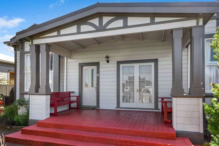 Photo of property in 15 Mason Terrace, Gonville, Whanganui, 4501