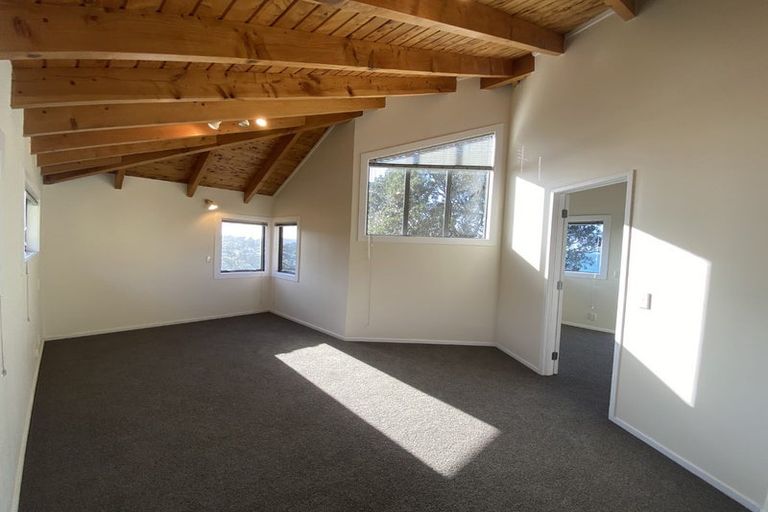 Photo of property in 33 Whale Cove, Stanmore Bay, Whangaparaoa, 0932