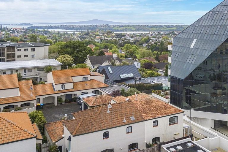 Photo of property in 4/7 Victoria Avenue, Remuera, Auckland, 1050