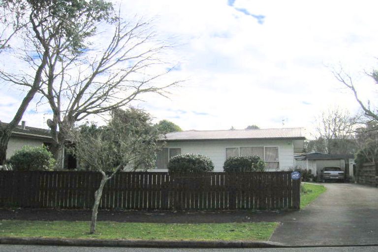 Photo of property in 19 Holloway Place, Forest Lake, Hamilton, 3200