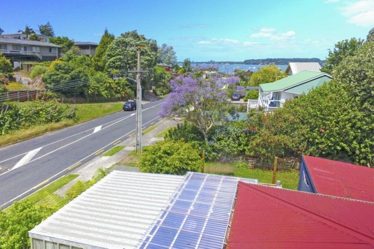 Photo of property in 21 Omokoroa Road, Omokoroa, 3114