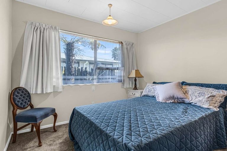 Photo of property in 1/405 Terrace Road, Parkvale, Hastings, 4122